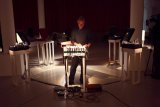 Stephan Mathieu, Christopher Willits, Celer et quelques autres remodèlent les ultrasons du Japonais tmymtur