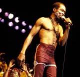 Fela reprend vie le temps d'un double album live
